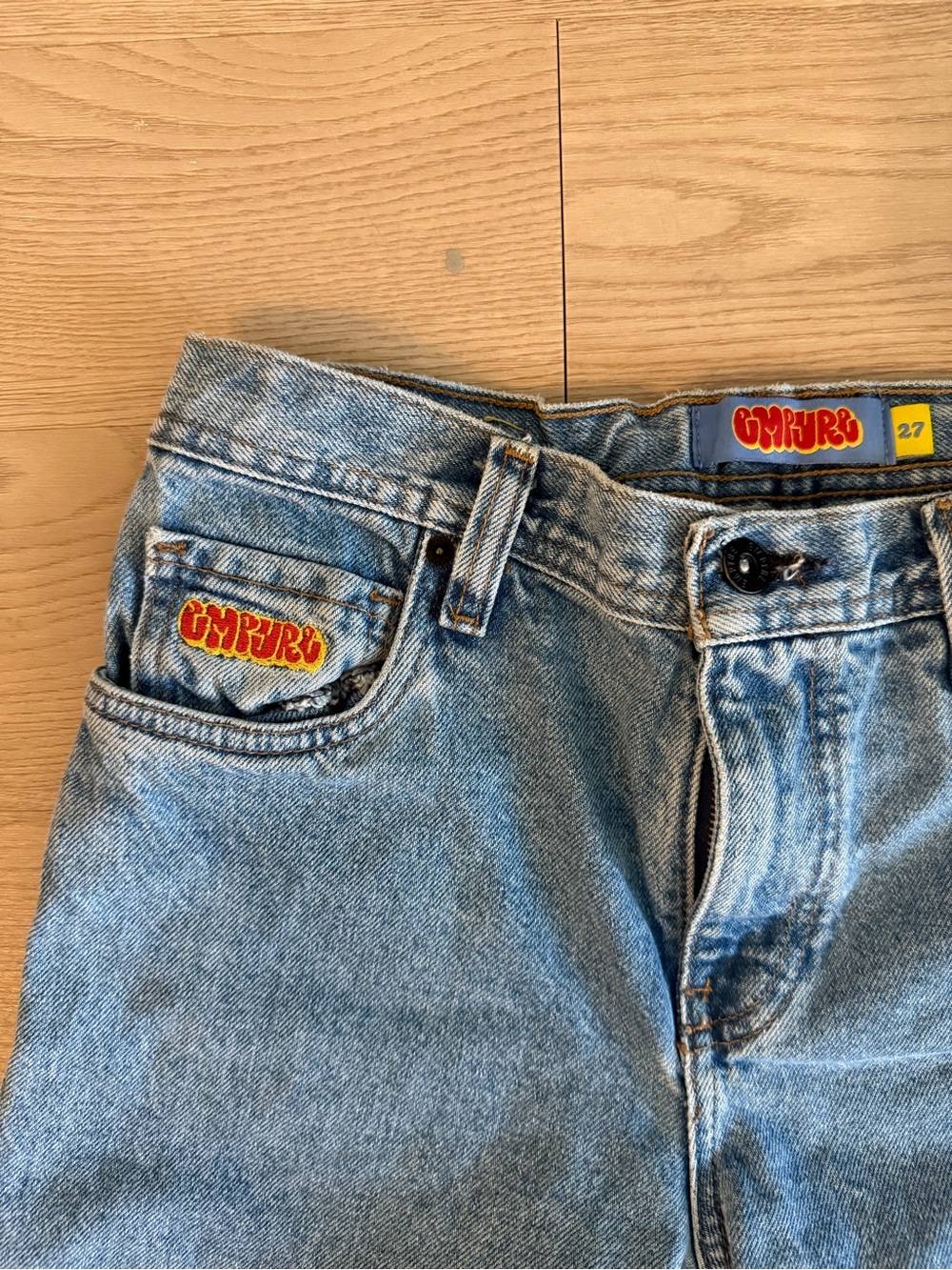 Y2K Baggy Denim Jorts Embroidered Logo Raw Hem Shorts 27 - Picture 4 of 4